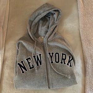 Brandy Melville New York zip up hoodie
